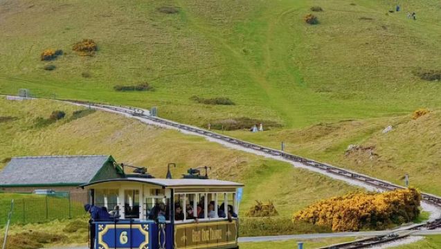 【曼徹斯特來回】威爾士的愛麗絲童話小鎮