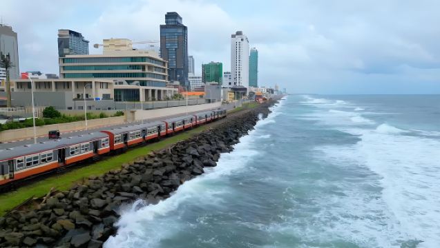 Treno sul mare dello Sri Lanka + mercato del pesce + chiesa di Santa Maria + Galle + moschea | Personalizzabile