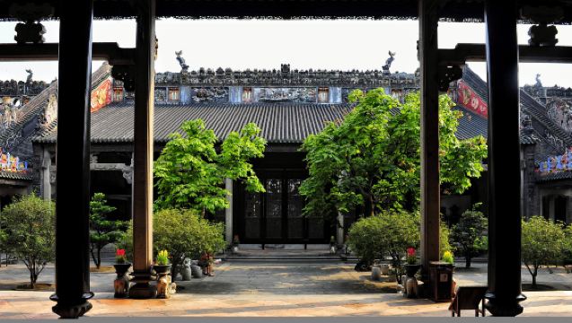 [Pacote Premium] Tour Cultural em Cantão no Templo Ancestral da Família Chen com Guia em Inglês | Opção de guia em vários idiomas