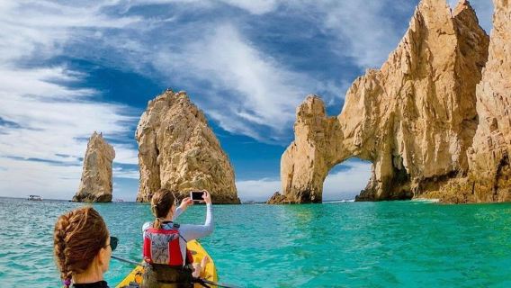 Private Los Cabos Arch and Playa del Amor Tour by Glass Bottom Kayak
