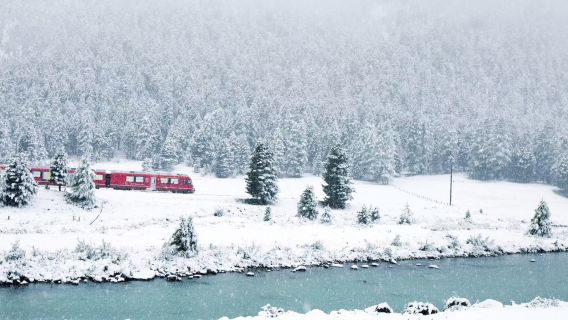 Milano Gidiş-Dönüş - Nino Kırmızı Treni - St. Moritz - İsviçre Alpleri (Grup Turu)