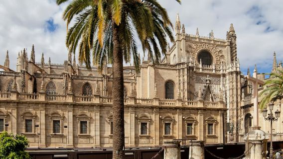 Kathedrale von Sevilla & La Giralda: Ticket ohne Anstehen + Führung auf Englisch