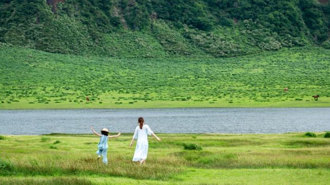 九州風光·贈阿蘇山接駁車：阿蘇火山+草千里騎馬+高千穗一日遊