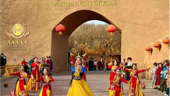 漫遊-喀什古城+香妃園+艾提尕爾清真寺-喀什市區一日遊