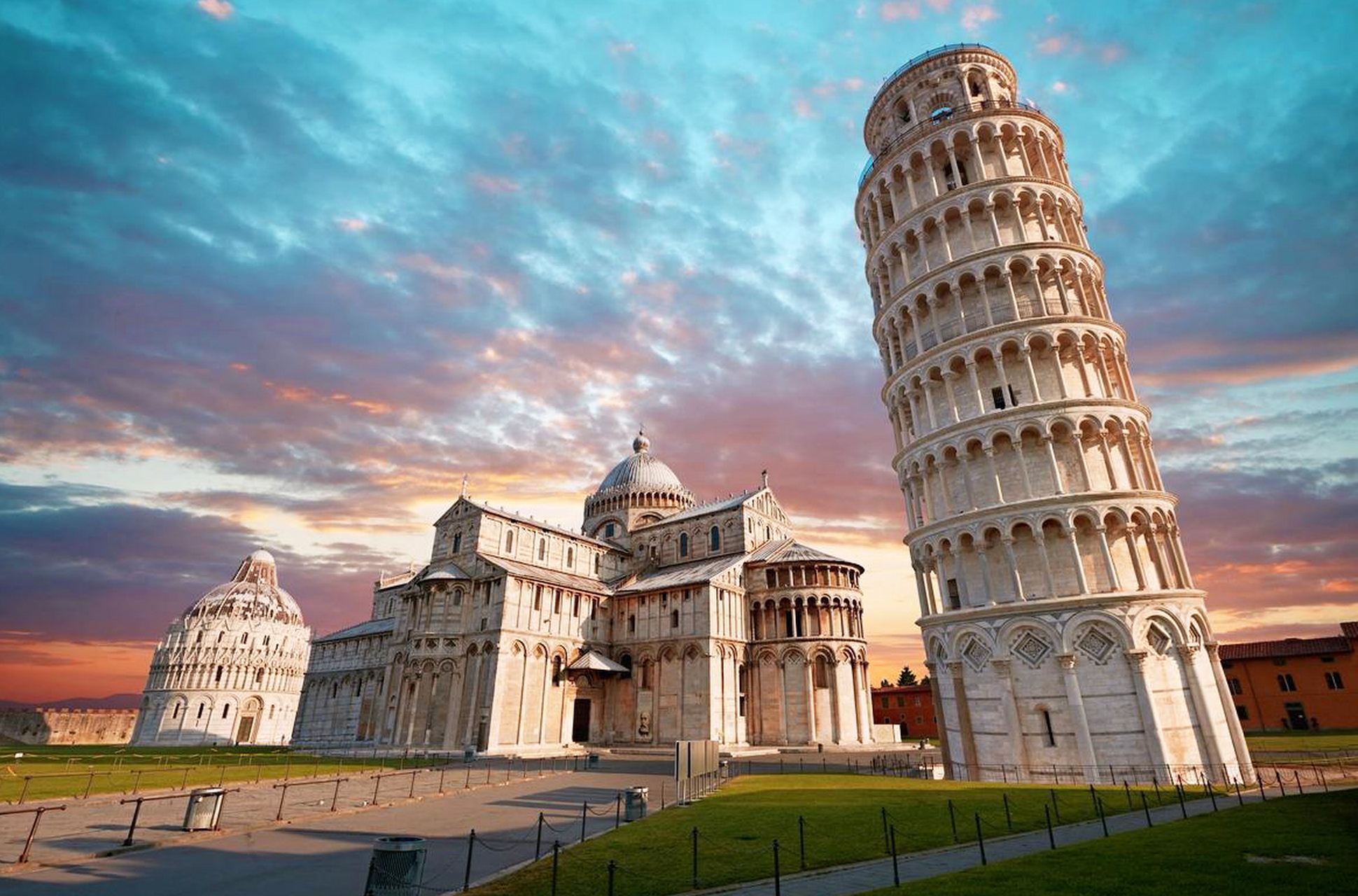 托斯卡納包車行：比薩斜塔+聖吉米尼亞諾+錫耶納