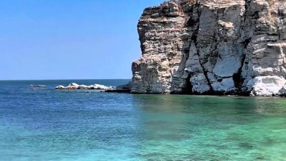 tour 1 ngày Đảo Dương Mã Yên Đài + Bãi biển Cát Hồng + Núi Côn Ngọc + Chùa Vũ Nhiên thuê xe riêng - Có dịch vụ tiếng Anh