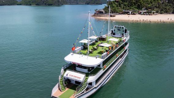 Vanuit Hanoi: 5-sterrencruise naar Halongbaai met Sung Sot-grot, kajakken, zonsondergang en buffet