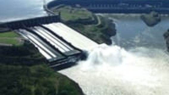 From Argentina: Iguazu Falls Brazil Side & Itaipu Dam