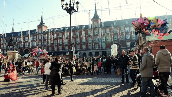 Madrid : Marché de Noël de la Plaza Mayor et visite à pied de la ville