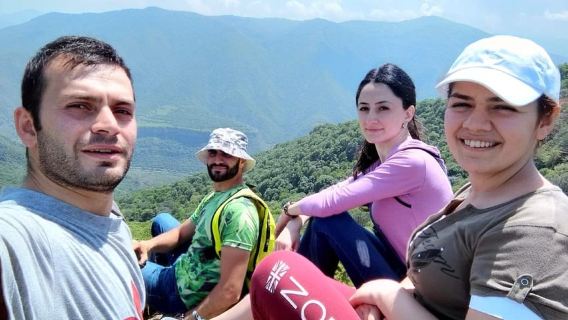 Từ Akhtala: Cuộc phiêu lưu đi bộ đường dài, tìm kiếm thức ăn và nấu ăn