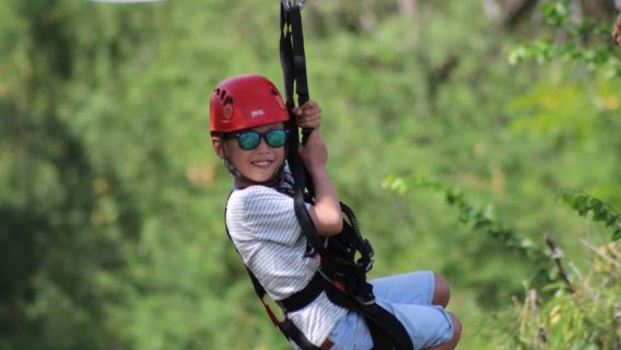 โออาฮู: ผจญภัยซิปไลน์ที่ Coral Crater