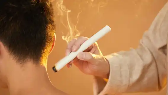 Kunming: Western Hills & Moxibustion Experience Private Tour