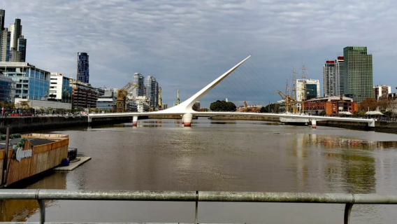 阿根廷布宜諾斯艾利斯 五月廣場-女人橋【中文專車-悅享旅途】