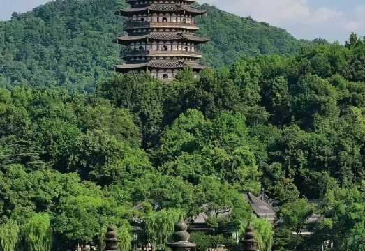 [China Railway Tour] Hangzhou West Lake Pleasure Boat + Longjing Village + Qing He Fang private tour 1-day tour