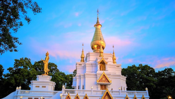 Pequeño grupo privado en inglés: Viaje de ida y vuelta desde Daca a Mainamati en Bangladés