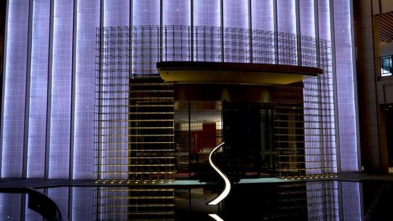 Chongqing Qianxi Hot Spring (A Healing Hot Spring Oasis + Unlimited Fruit Drinks + Sauna + Traditional Chinese Foot Massage + All-You-Can-Eat Buffet)