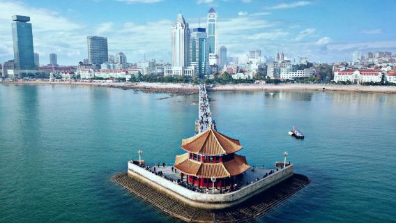 Qingdao Private Charter 1-Day Tour: Zhanqiao Park + Catholic Church + Signal Hill + Little Fish Hill + May Fourth Square