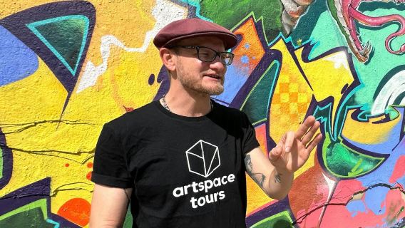 Barcelona: Small-Group Street Art Tour