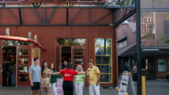 Vancouver: Granville Island Market Guided Food Tour