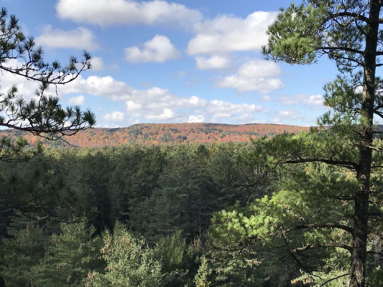 Kurilen-Inseln + Scarborough Bluffs