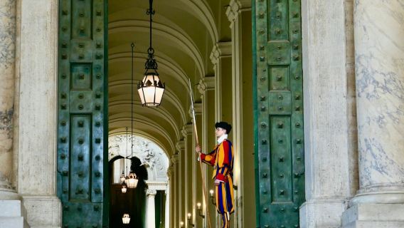 Sint-Pietersbasiliek & Vaticaanse Grotten: Gegidste Tour