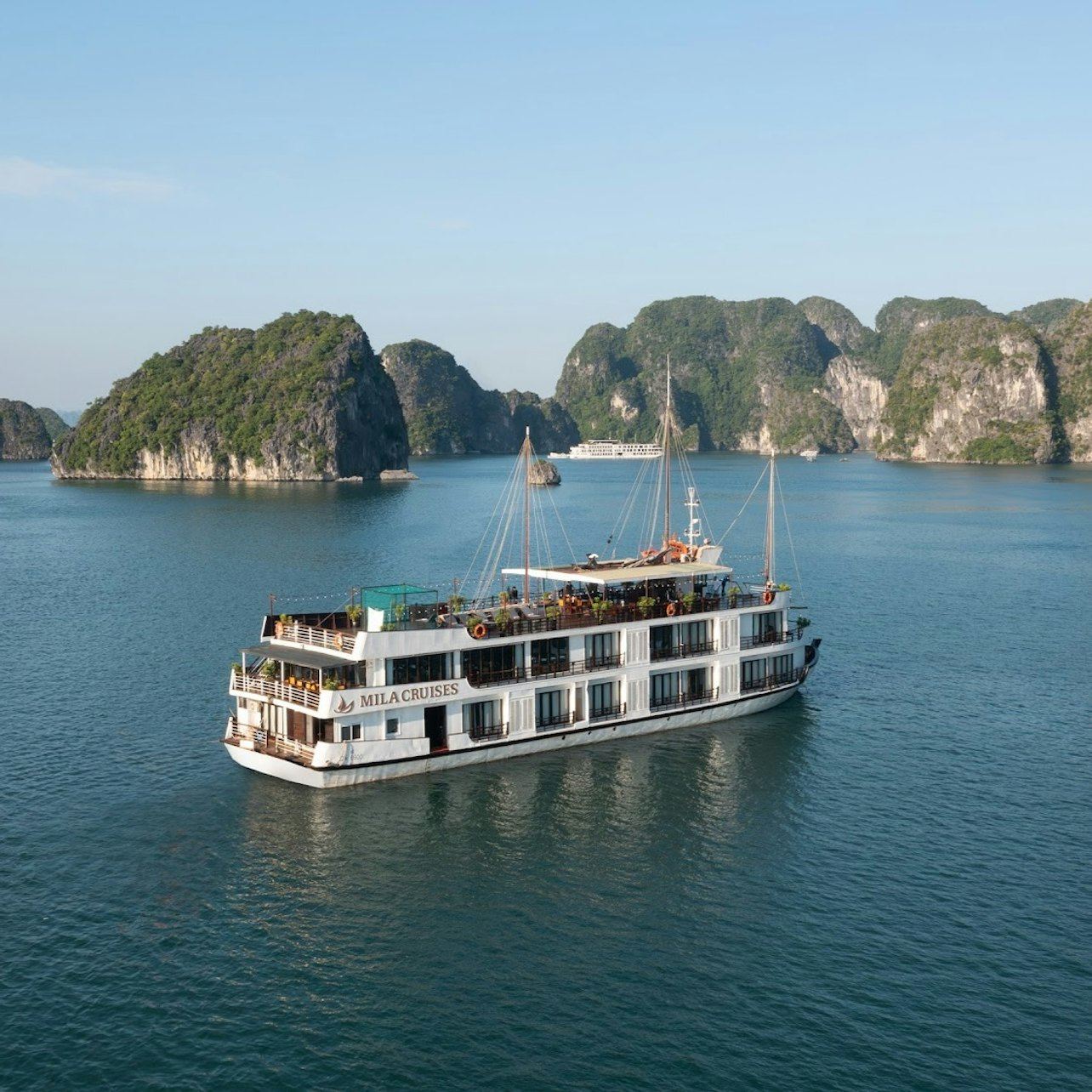 Baia di Ha Long: crociera Mila 2 giorni e 1 notte + Sung Sot e Ti Top + pasti + trasferimento facoltativo
