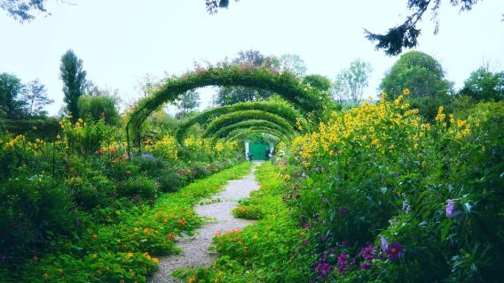 法國巴黎-楓丹白露宮-凡爾賽宮【中文包車自由行】