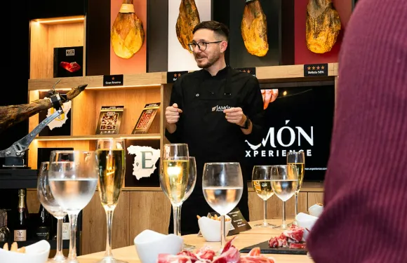 巴塞羅那：終極火腿美酒導賞體驗