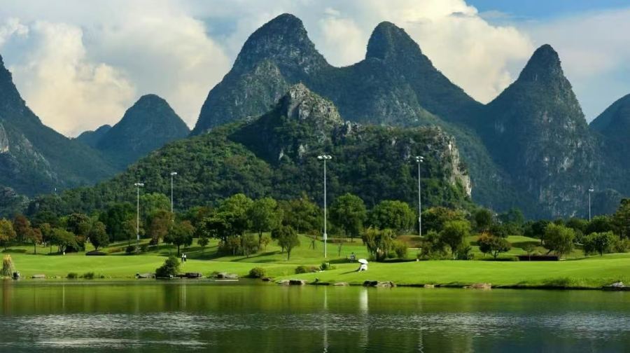 桂林冠岩桂海1日遊旅拍體驗熱氣球純玩