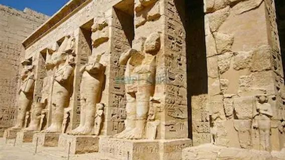 Dendera-Tempel, Habu-Tempel & Tal der Königinnen - Tagesausflug in einer Privatgruppe ab Hurghada