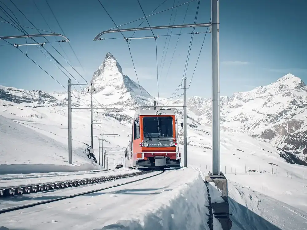 スイス：ツェルマット—ゴルネルグラート Gornergrat 歯軌列車往復