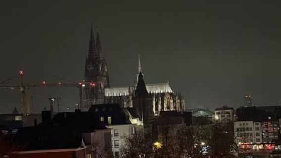 Cologne-Kölsch Live: Brewery Tour with a Master Brewer – Kölsch, Culture & Insights