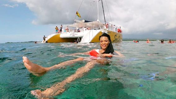 Negril Morning Catamaran with Snorkeling and Caves Swimming