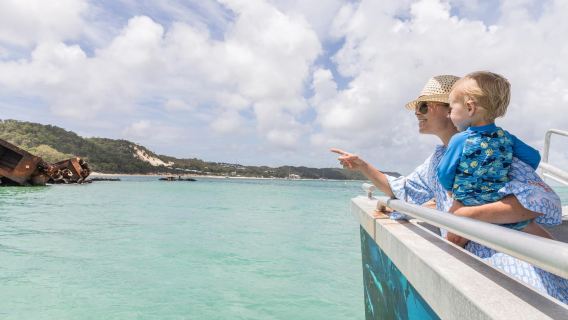 Pelayaran Sehari Tangalooma dengan Pelayaran Penemuan Laut