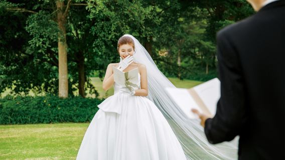 宜蘭旅行写真【ドライバーとガイド + 旅行写真 + 結婚式の写真、航空写真、マイクロフィルム + メイクアップと衣料品&アクセサリー+ 旅程のカスタマイズ + 人数無制限】