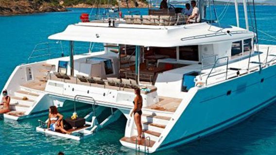 Phuket, Thailand, charter Sailing, Coral Island, Emperor Island, Honeymoon Island, Egg Island, snorkeling, sea fishing charter