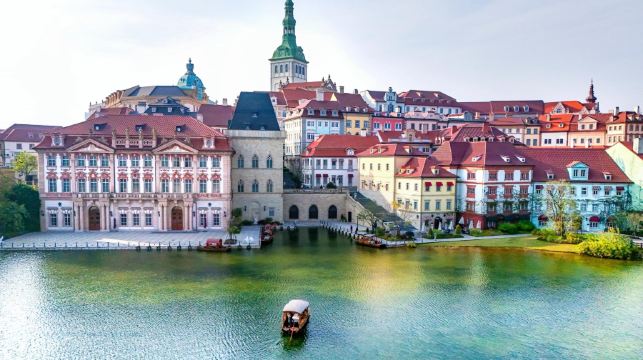 東莞可園+西溪古村+松山湖外觀華為小鎮一日遊|私家團上門接送