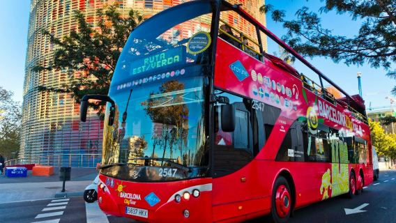 Barcelona: City Tour Hop-on Hop-off Bus + Eco Catamaran Cruise