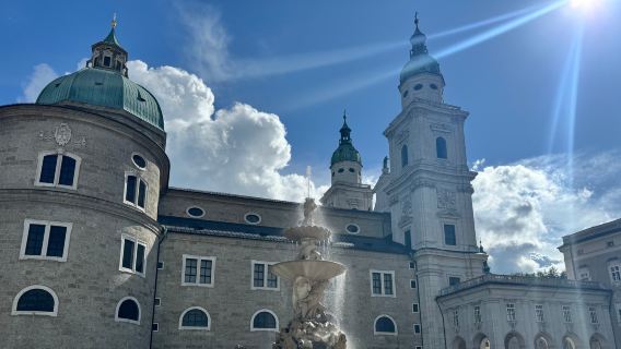 2,5h guided walking tour to the filming locations of "The Sound of Music Movie"