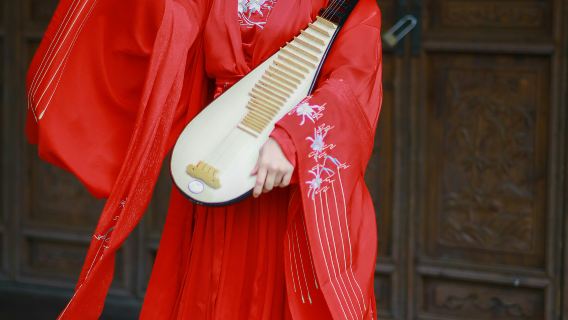 All kinds of translators, Guide , chartered private charter, photographers, business escorts, medical accompaniment, travel guides, customization