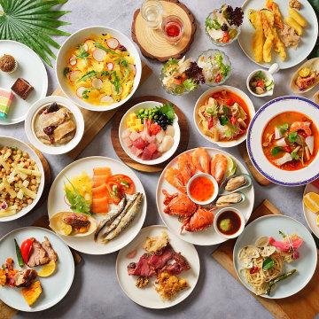 Voucher Makan Tengahari Buffet di Hotel Gracery Taipei Zhi Zai Bing Cheng (Hari Cuti + NT$200)