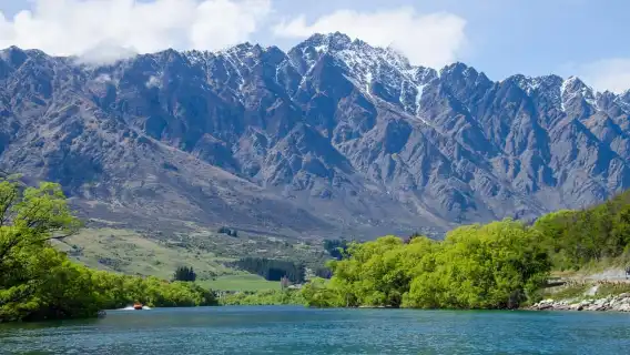 Queenstown to Franz Josef Tour via Wānaka (One-Way)