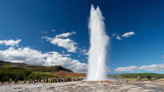 Dari Reykjavik: Tur Lingkaran Emas Sehari Penuh
