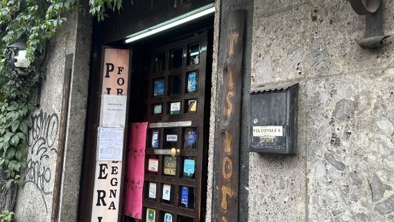 Dịch vụ đặt chỗ nhà hàng nổi tiếng Le Chalet tại Milan, Ý