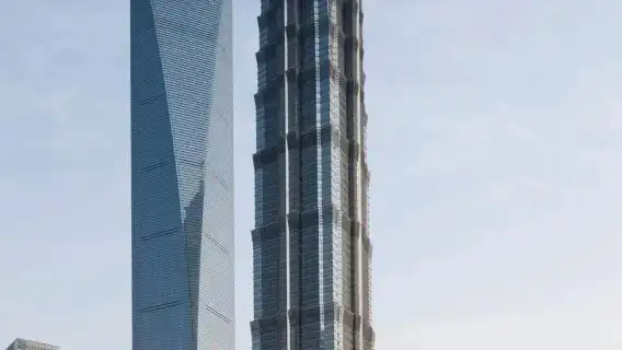 上海半日遊：金茂大廈+浦江遊覽+外灘