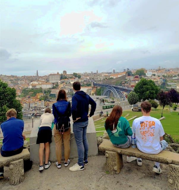 Recorrido a pie imprescindible por Oporto