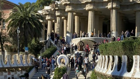 Park Guell: Exploration Game for Kids