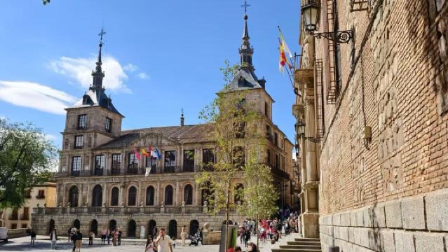 西班牙托萊多古城深度遊【中世紀古城漫步+景點任選+中文包車】