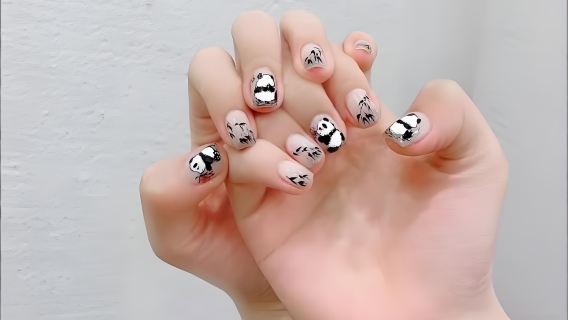 成都で1.5時間のプライベートマニキュア：ユニークなパンダネイルアート、夢のようなファンタジーネイル