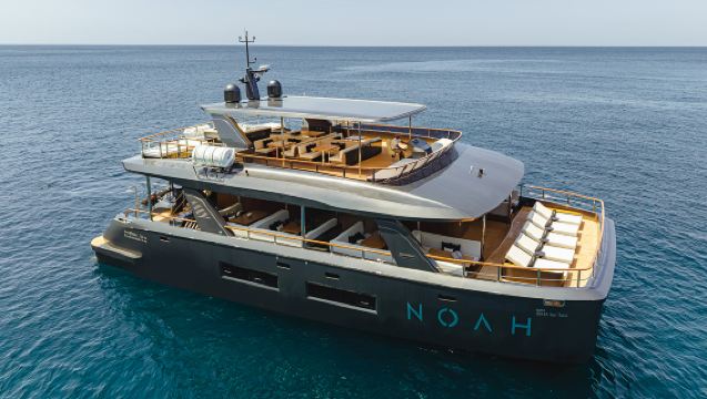 Phuket Phi Phi Islands + Maya Bay + Mai Thon Island 1-day tour | Premium small group | Dolphin watching available at Mai Thon Island